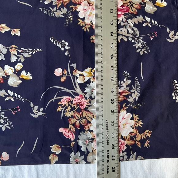 SHEIN Women’s Sleeveless V-neck Semi Sheer Blouse size XL, Floral Blue - Picture 5 of 8